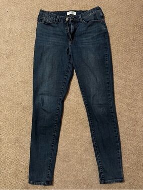 Denizen by Levi’s Size 28x30 Dark Indigo Women's High Rise Skinny Jeans